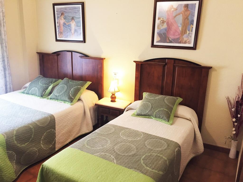 Hostal Victoria Ubeda  Room photo